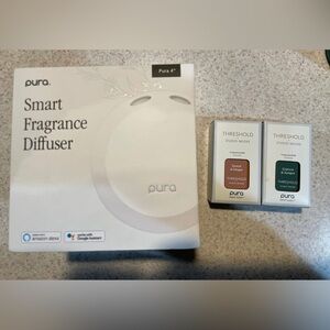 Pura (V4) Smart Fragrance Diffuser with Threshold Scents